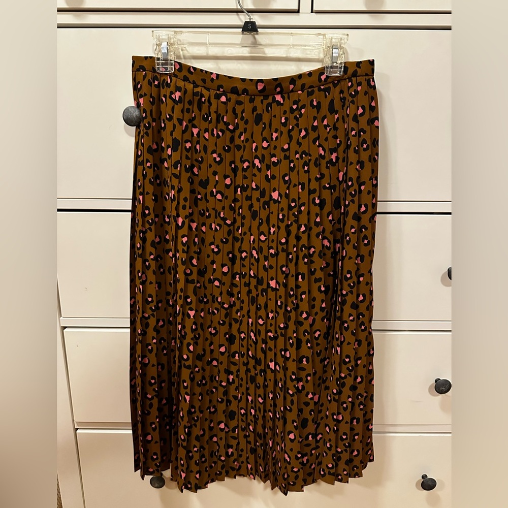 J Crew Leopard Print Pleated Skirt - Brown and Pink size M